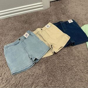 Set of 3 24 months Kids Denim and khaki Shorts Set NEW